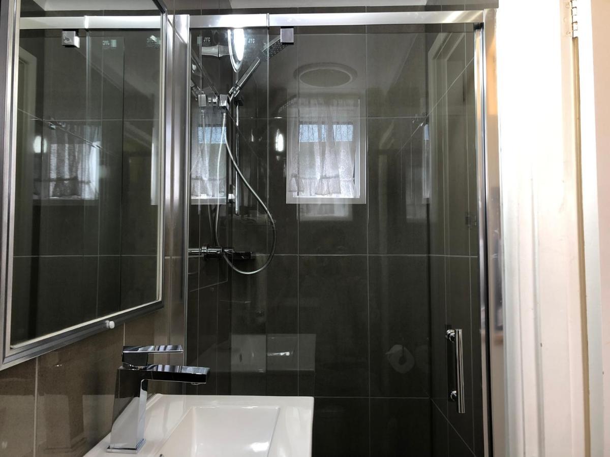 Bradman Motor Inn Кутамундра Экстерьер фото